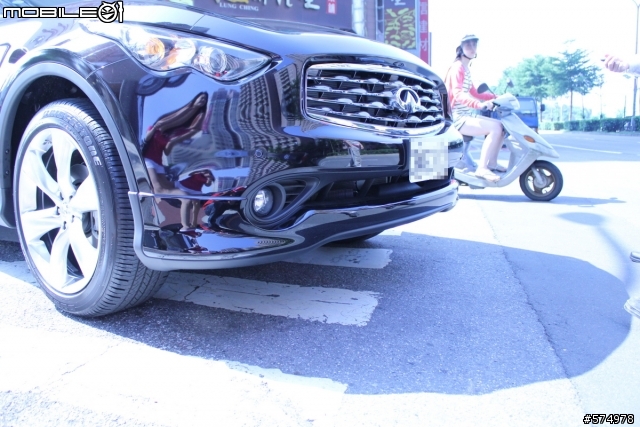 Infiniti FX35 V-Spec 冠軍特仕車