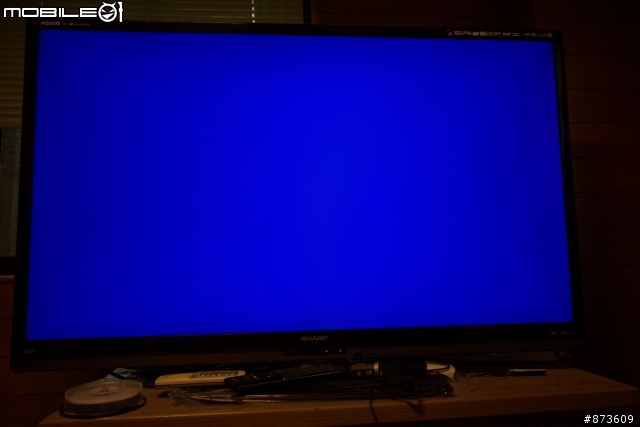 請問Sharp LC-52Z5T四週暗角是否是正常