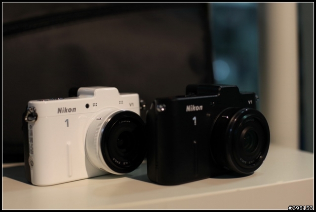 NIKON V1 展示機店面鋪貨與實拍圖