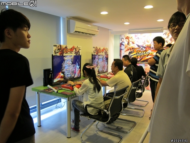 PlayStation【快打旋風X鐵拳】夢幻格鬥祭典 高雄場小市民不負責報導心得