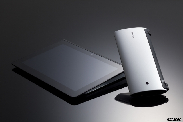 SONY Tablet S 16G and 日本Sonystyle 限定吉田包 (9/30) 新增原廠攜行包比較