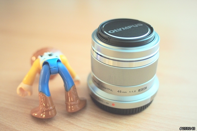【西西分享】E-P3裝上45mm F1.8去淺水灣發威