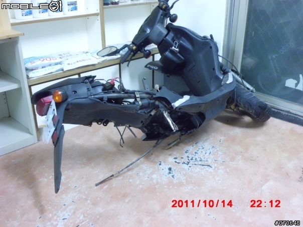 "分享"PGO的個性老車~PMX-110(更新3月18日)卡普短片+裸把上身+零件通用修正(P1)(陸續整理中)