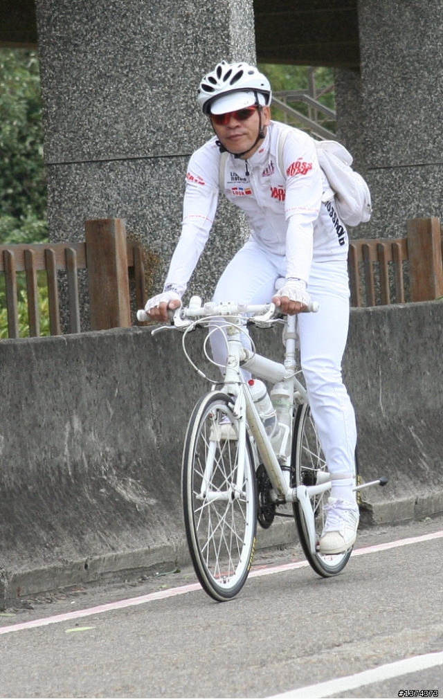 風中騎緣~1002西濱行剪影