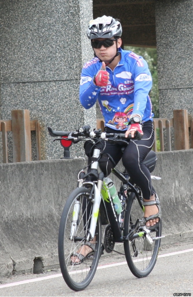 風中騎緣~1002西濱行剪影