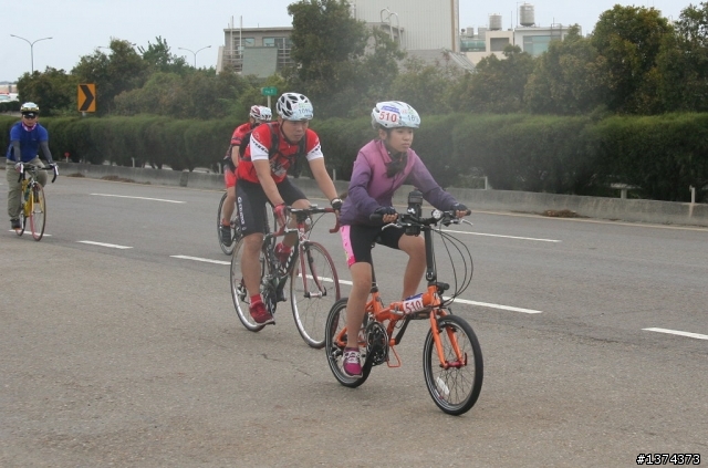 風中騎緣~1002西濱行剪影