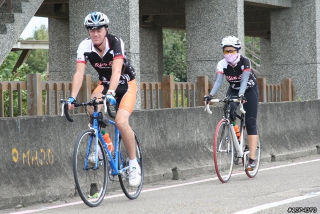 風中騎緣~1002西濱行剪影