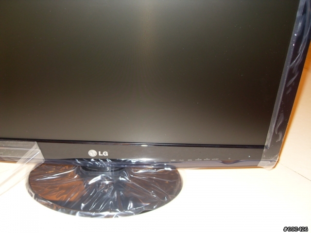窮人的27吋螢幕 LG C275WT-PF 開箱文
