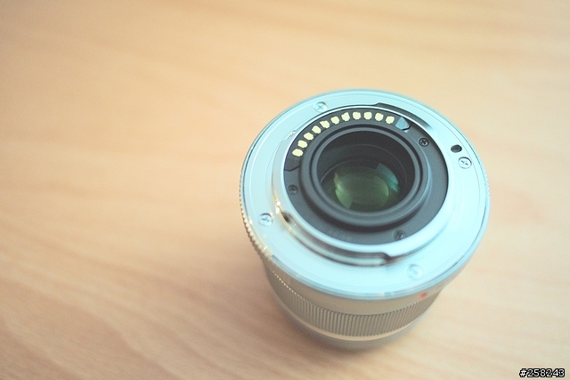 【西西分享】E-P3裝上45mm F1.8去淺水灣發威