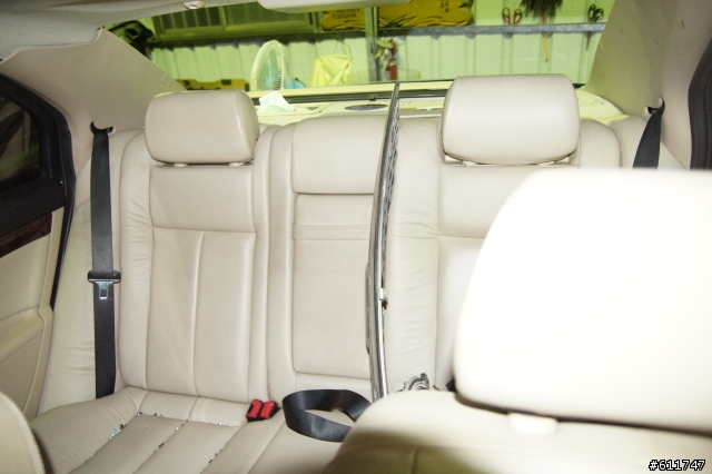 Mondeo Metrostar時速80撞擊結果。