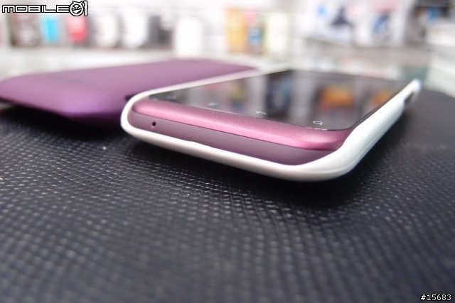 HTC Rhyme 嫣紅紫 開箱分享