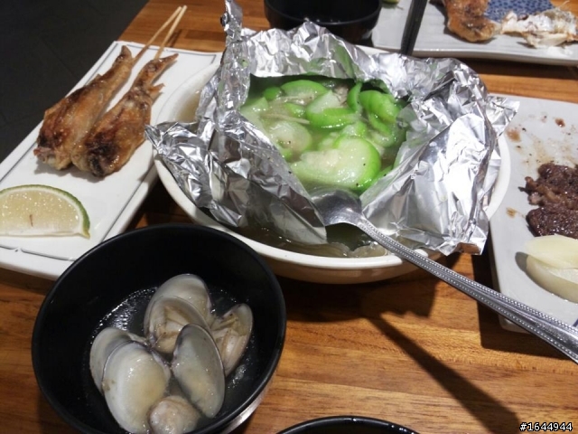 請朋友吃飯 米其林推薦餐廳之福樓 結果:失望~