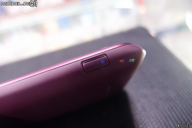 HTC Rhyme 嫣紅紫 開箱分享