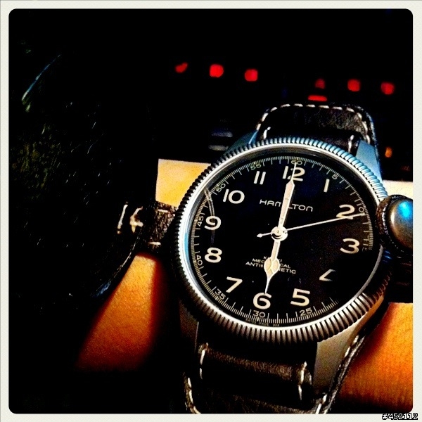 HAMILTON Khaki Pioneer Mechanical 卡其先鋒手上鏈經典版