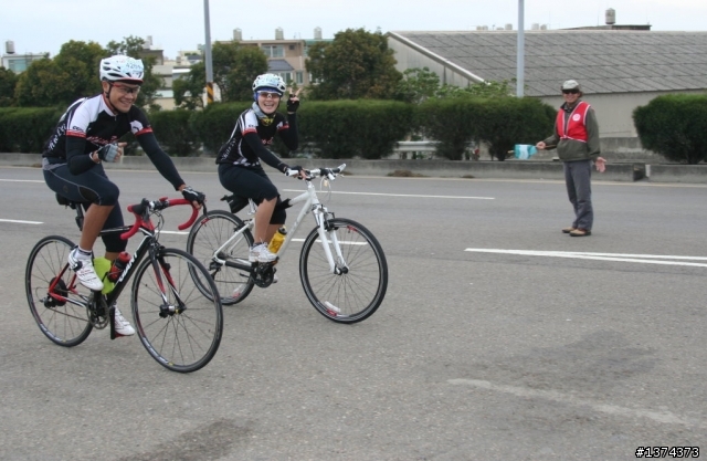 風中騎緣~1002西濱行剪影