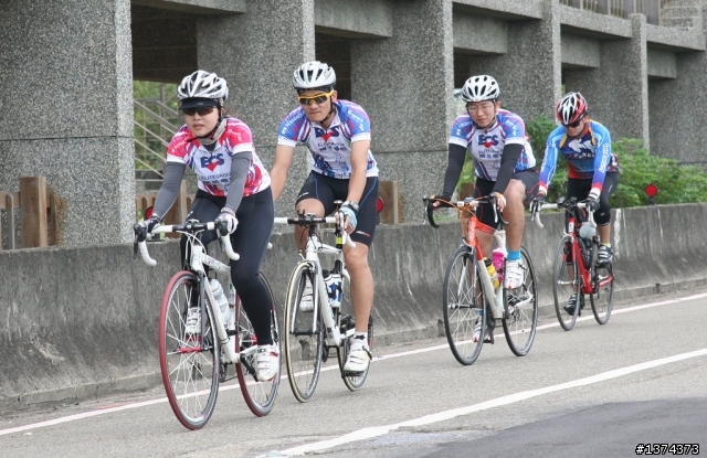 風中騎緣~1002西濱行剪影