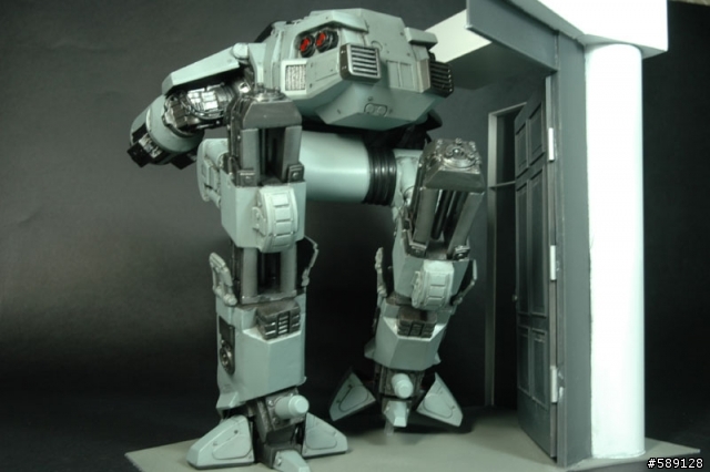 【MEDONI作品】ED-209 GK動態重現 (1987 Robocop 機器戰警)