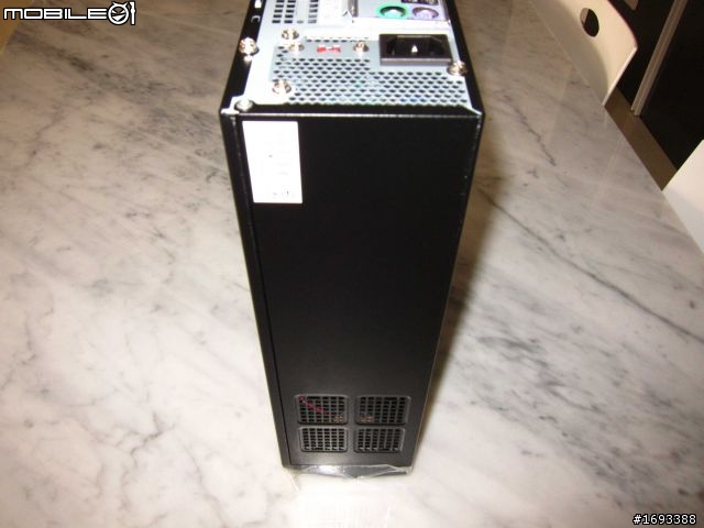 我的HTPC 聯強core i3 9公升小電腦開箱+效能測試