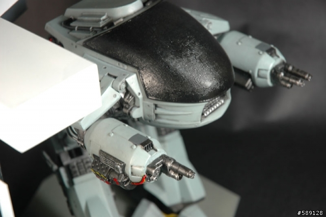 【MEDONI作品】ED-209 GK動態重現 (1987 Robocop 機器戰警)
