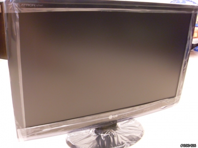 窮人的27吋螢幕 LG C275WT-PF 開箱文