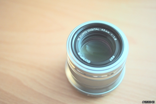 【西西分享】E-P3裝上45mm F1.8去淺水灣發威