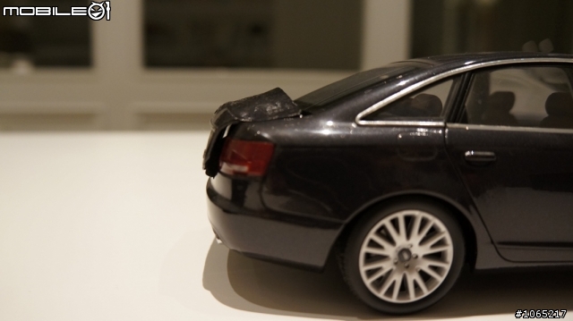 1:18 NOREV..部件隆起大掉漆....超爛一台車