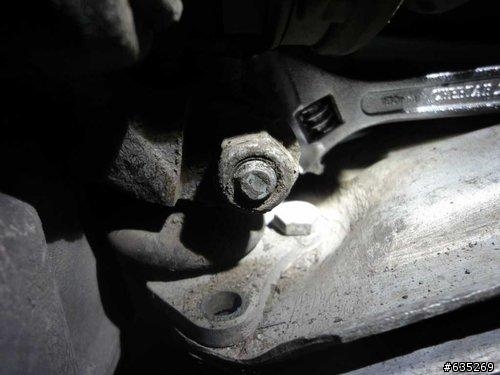 saab 9000 三角架和尚頭、方向機舵桿和尚頭更換DIY