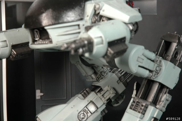 【MEDONI作品】ED-209 GK動態重現 (1987 Robocop 機器戰警)