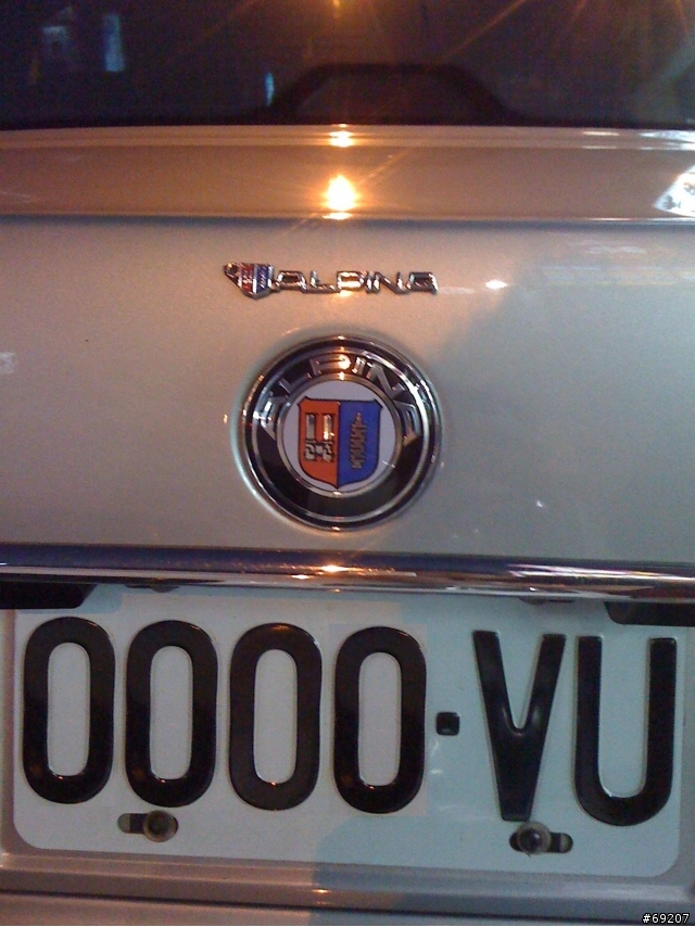 藏輪的 BMW Alpina L7..