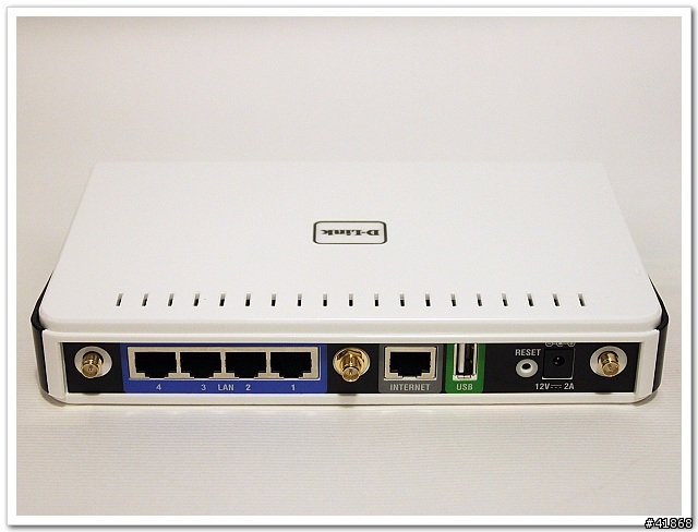 【深入評測】超世代極速玩家機 D-Link DIR-655
