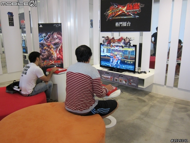 PlayStation【快打旋風X鐵拳】夢幻格鬥祭典 高雄場小市民不負責報導心得