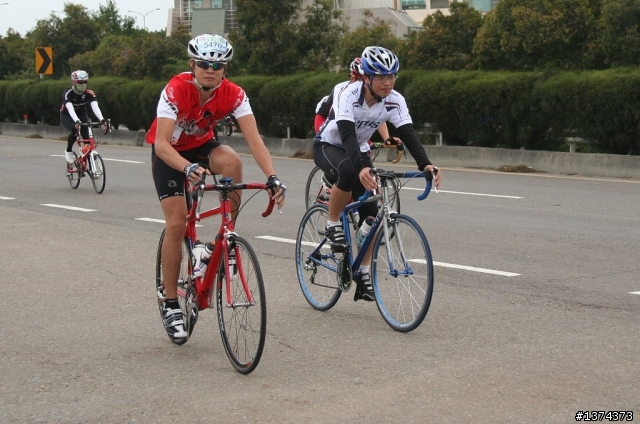 風中騎緣~1002西濱行剪影