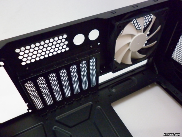 新超暴風成型 NZXT Tempest 410