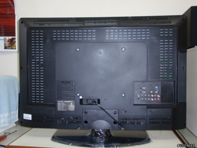 開箱~ViewSonic VT3252~