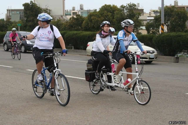 風中騎緣~1002西濱行剪影