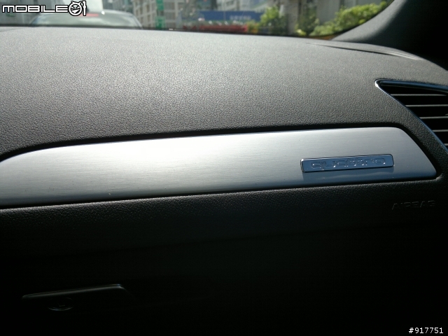 A4 Avant 特仕版 <開箱>