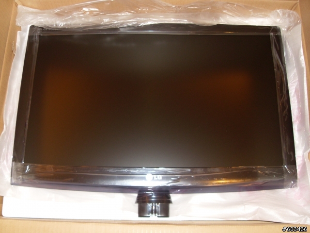 窮人的27吋螢幕 LG C275WT-PF 開箱文