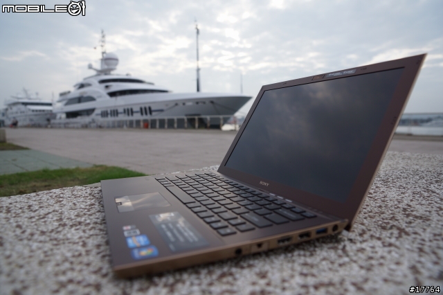『採用第三代SSD』SONY VAIO Z226 極速登場
