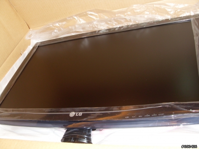窮人的27吋螢幕 LG C275WT-PF 開箱文