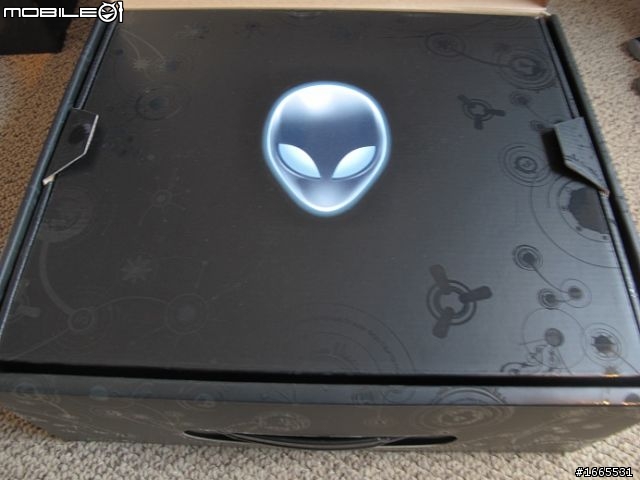 AlienWare M11xR3開箱(已加上部分數值)