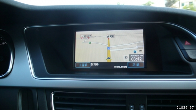 AUDI A5 SB 2.0TQ銀 開箱之車燈秀