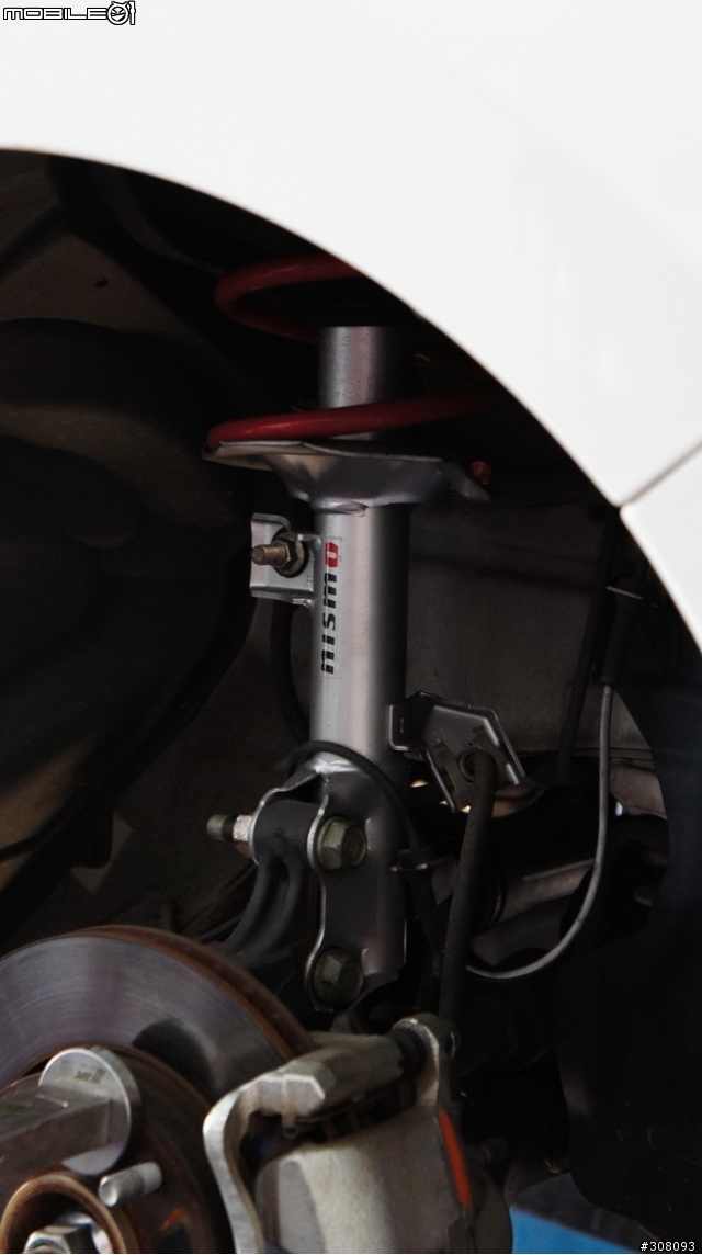 TIIDA NISMO S-TUNE 避震器 開箱~~(台灣首發嗎????)