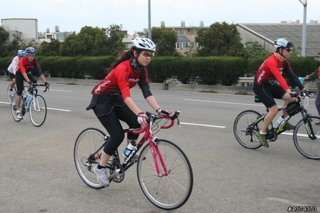 風中騎緣~1002西濱行剪影