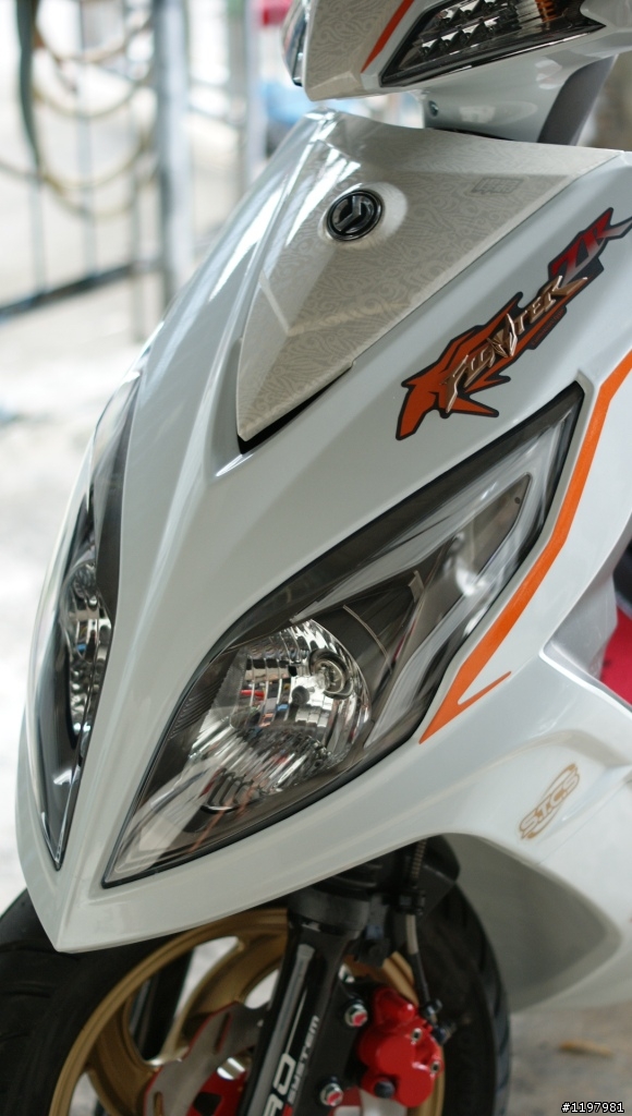 New Fighter ZR 特仕版 開箱 精品配件上身