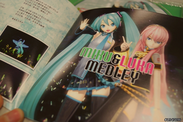 【開箱】初音ミク ライブパーティー 2011 Blu-ray 限定盤 - 入手分享