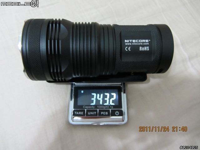 收集的手電筒(室內外)大PK (TM11+RRT3+X6+HID+UB3T+SR90+G42+M21X)