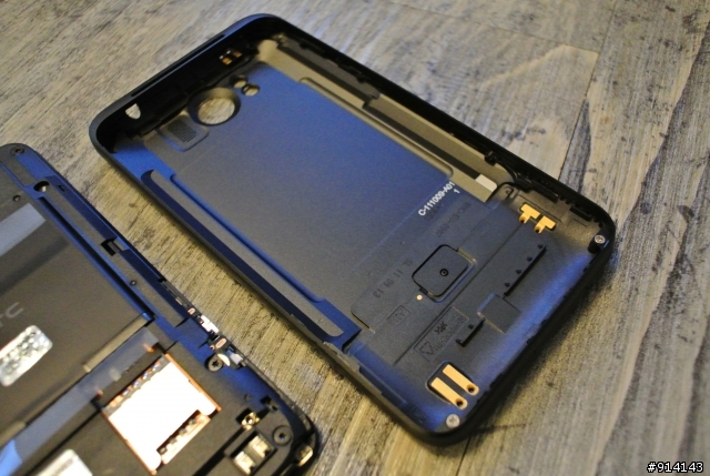 hTC TITAN4.7, 大的好過癮!