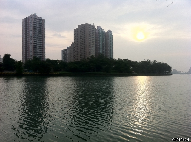 IPHONE 4 澄清湖 晨跑 隨拍測試~~ 懇請建議.