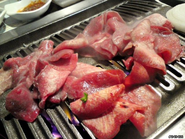 南加美食:一條烤肉吃不停的道路 Road to Seoul