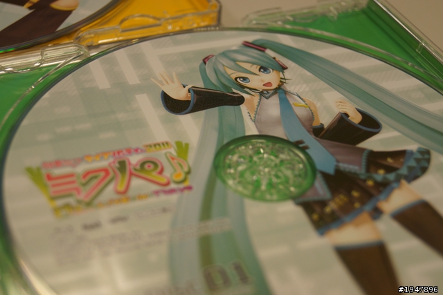 【開箱】初音ミク ライブパーティー 2011 Blu-ray 限定盤 - 入手分享